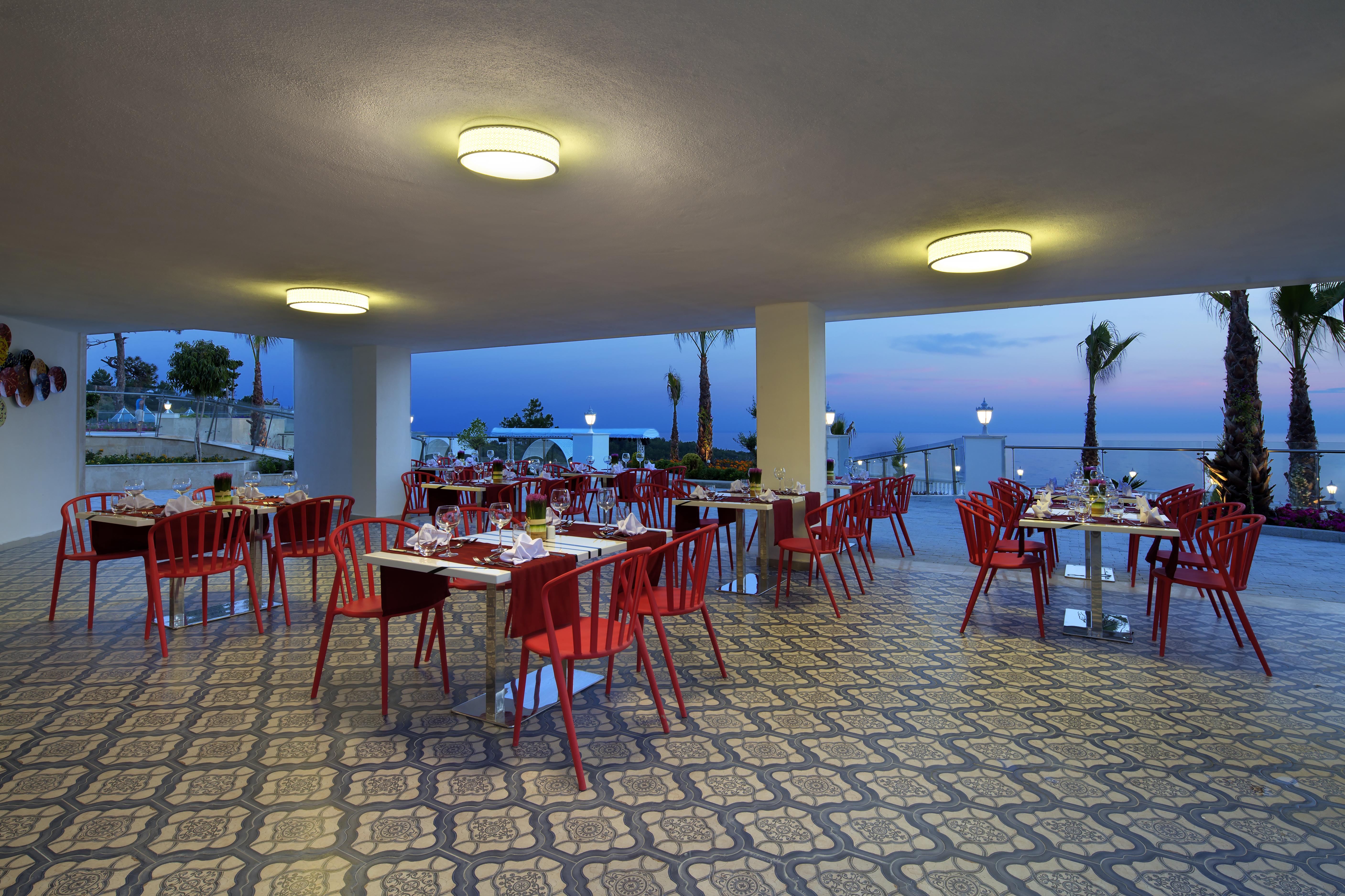 Litore Resort Hotel & Spa Окурджалар Экстерьер фото