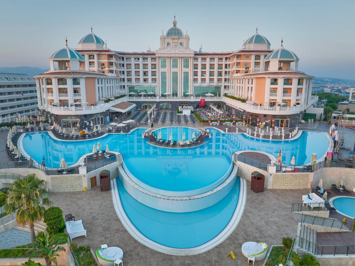 Litore Resort Hotel & Spa Окурджалар Экстерьер фото